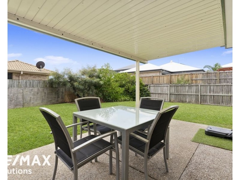 8 Versace Avenue, Bray Park QLD 4500