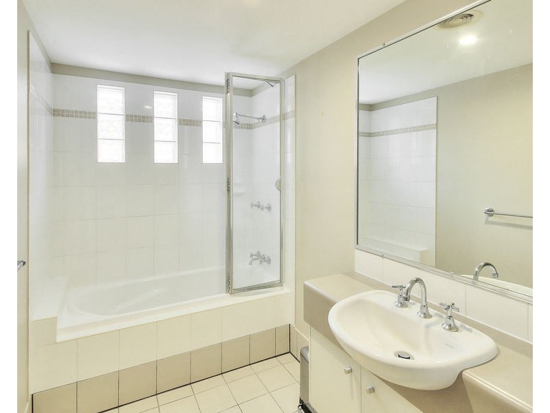 5/13 Richmond Rd, Morningside QLD 4170