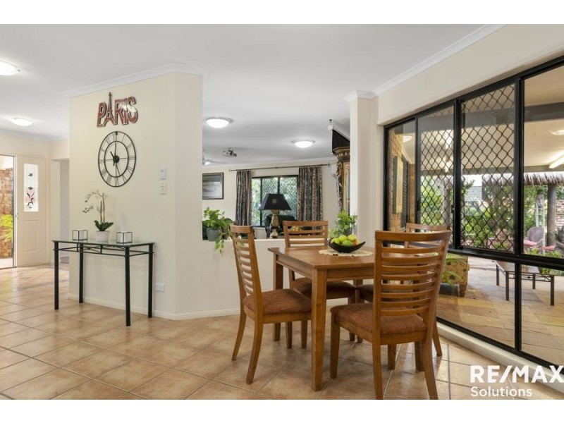 32 Boondooma Circuit, Albany Creek QLD 4035