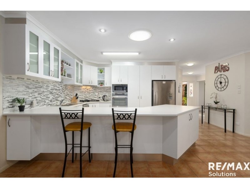 32 Boondooma Circuit, Albany Creek QLD 4035