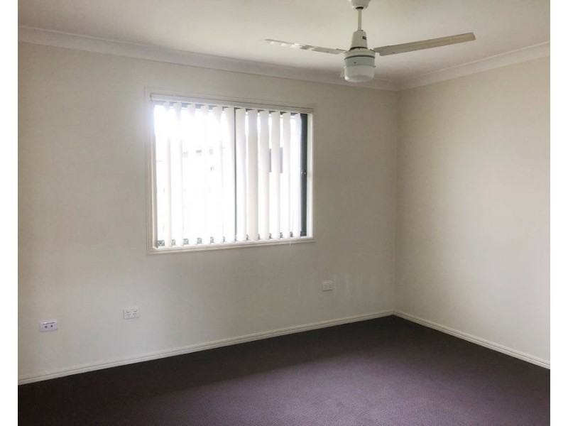 18 Piggott Rd, Bellmere QLD 4510