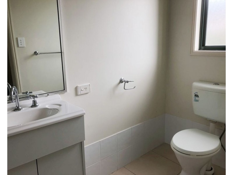 18 Piggott Rd, Bellmere QLD 4510
