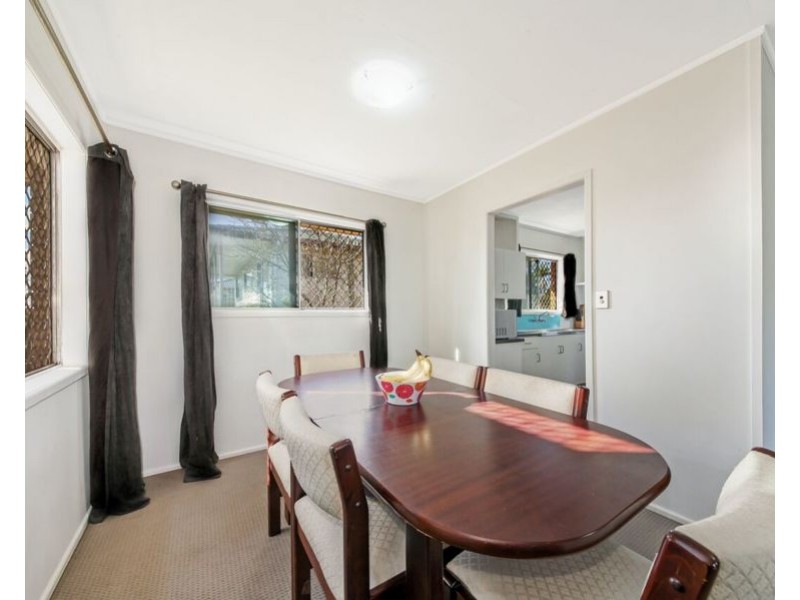 132 Samsonvale Rd, Strathpine QLD 4500