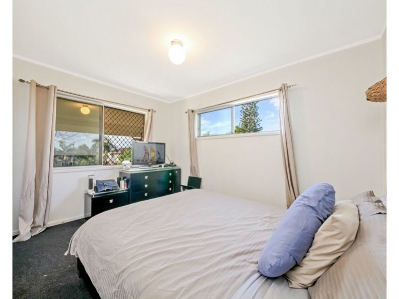 132 Samsonvale Rd, Strathpine QLD 4500