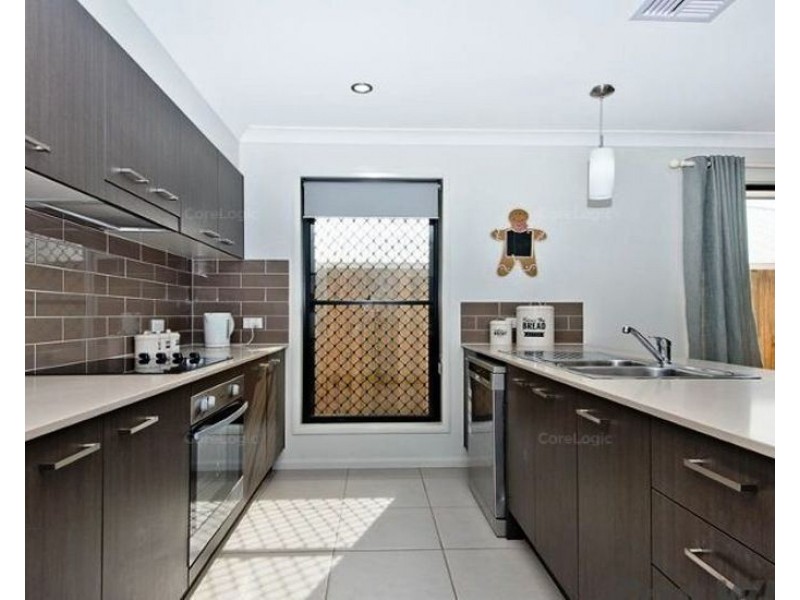 7 Eyre Crt, Warner QLD 4500
