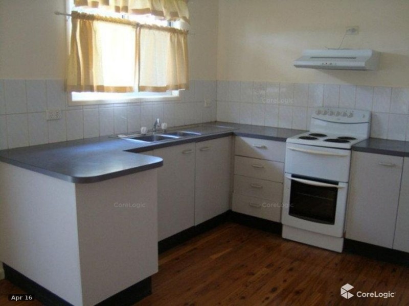35 Stanley St, Strathpine QLD 4500