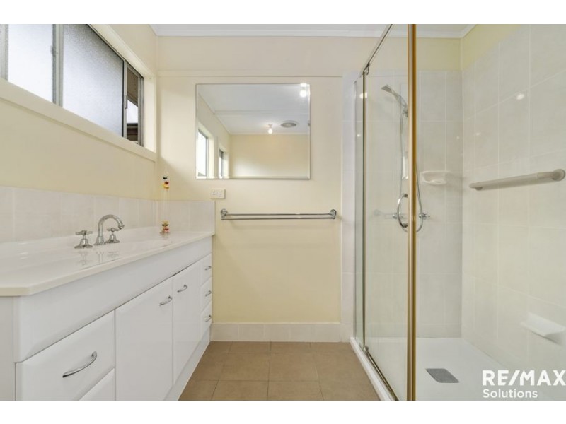 40 Deans Street, Clontarf QLD 4019