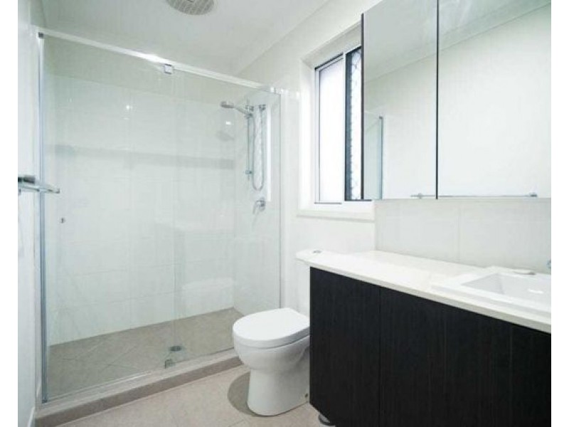 6 Eyre Crt, Warner QLD 4500