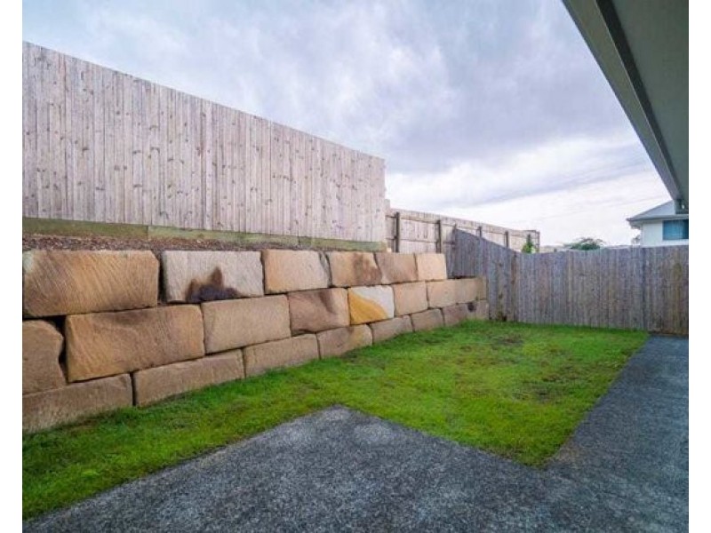 6 Eyre Crt, Warner QLD 4500