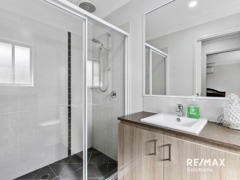 23 Sandalwood Street, Pimpama QLD 4209