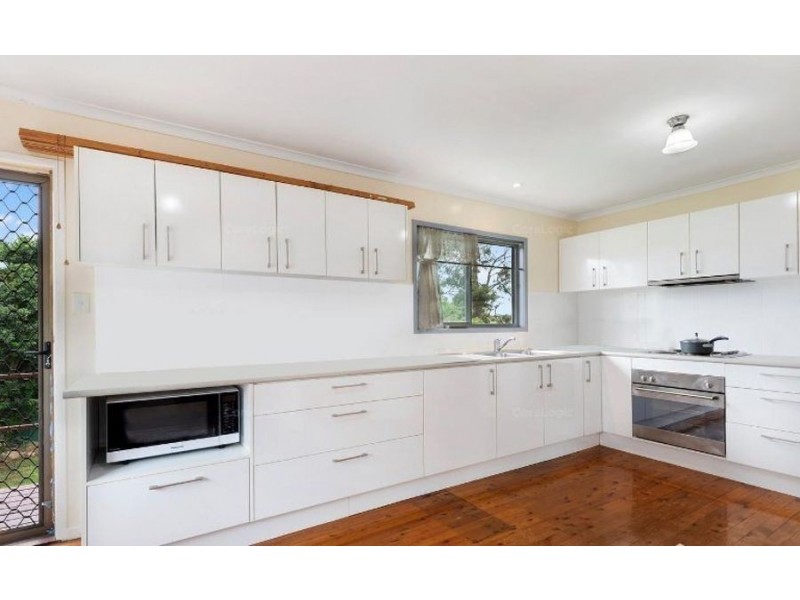 15 Illoura St, Petrie QLD 4502