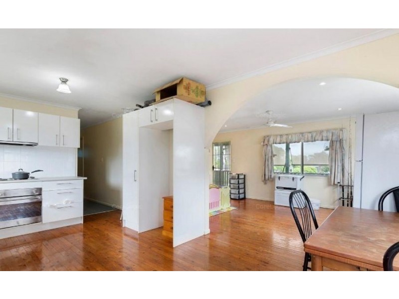 15 Illoura St, Petrie QLD 4502