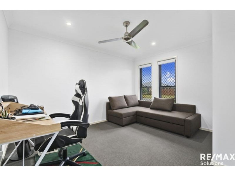 17 Jeffreys Street, Caboolture South QLD 4510