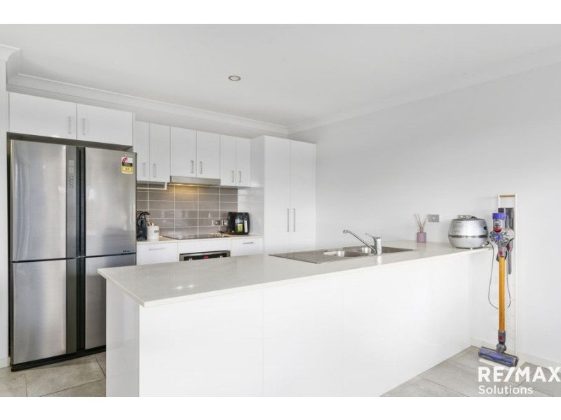 17 Jeffreys Street, Caboolture South QLD 4510