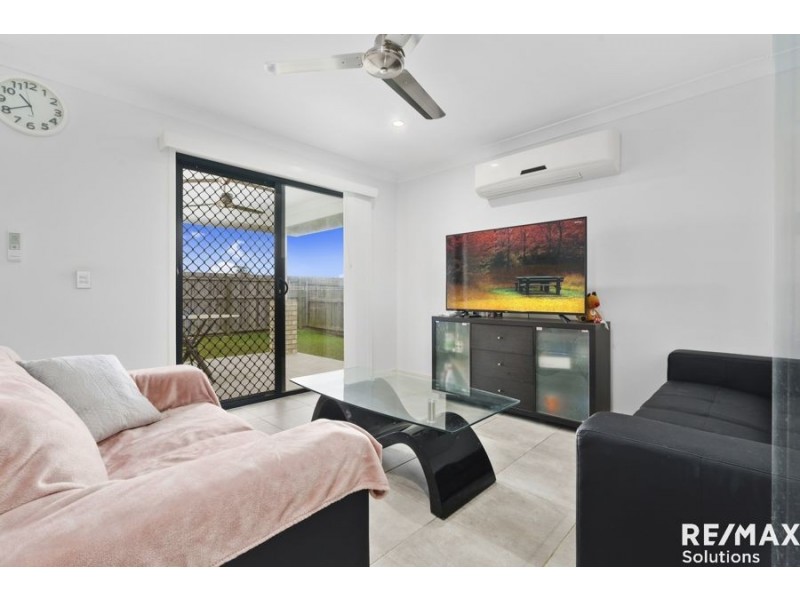 17 Jeffreys Street, Caboolture South QLD 4510