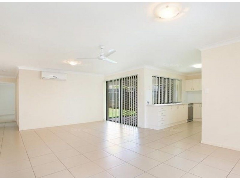 13 Toby Cls, Kallangur QLD 4503