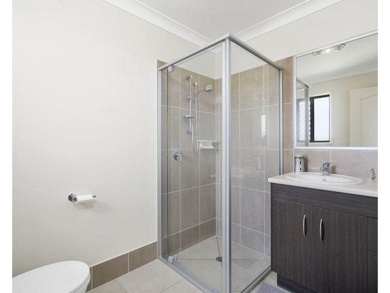 10 Davison St, Caboolture QLD 4510