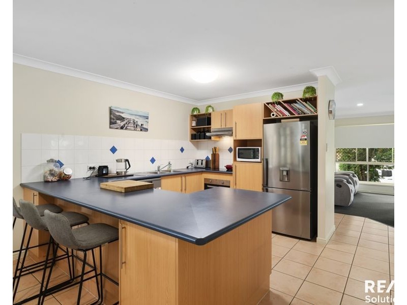 8 Riverbend Crescent, Morayfield QLD 4506