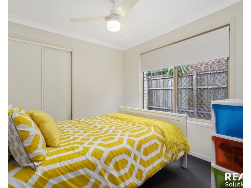 8 Riverbend Crescent, Morayfield QLD 4506
