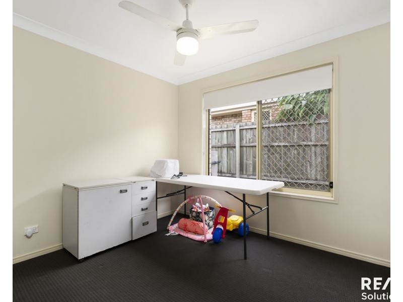 8 Riverbend Crescent, Morayfield QLD 4506