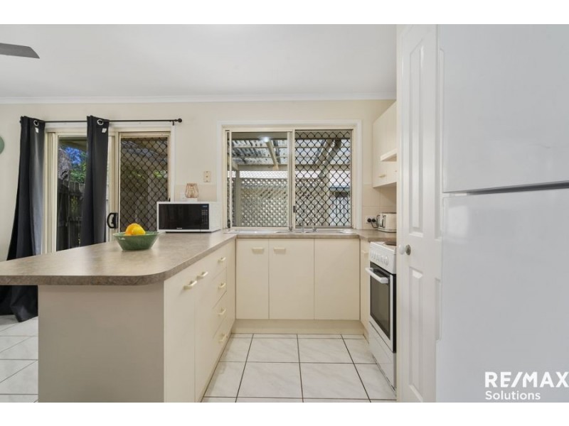 16 Manthey Cres, Bray Park QLD 4500