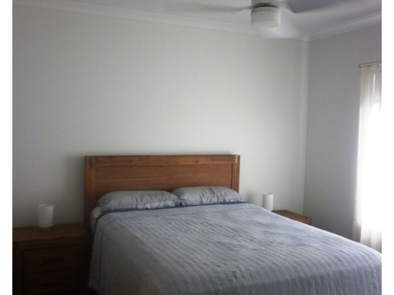 32 Sutherland Drv, Strathpine QLD 4500