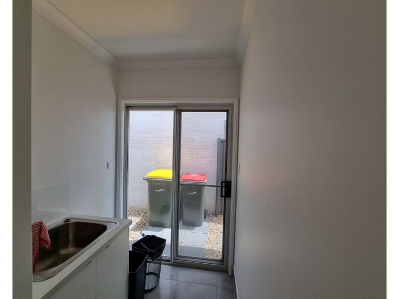32 Sutherland Drv, Strathpine QLD 4500