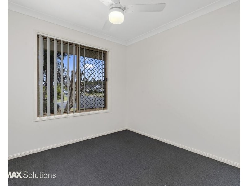 12 Grassdale Crescent, Morayfield QLD 4506
