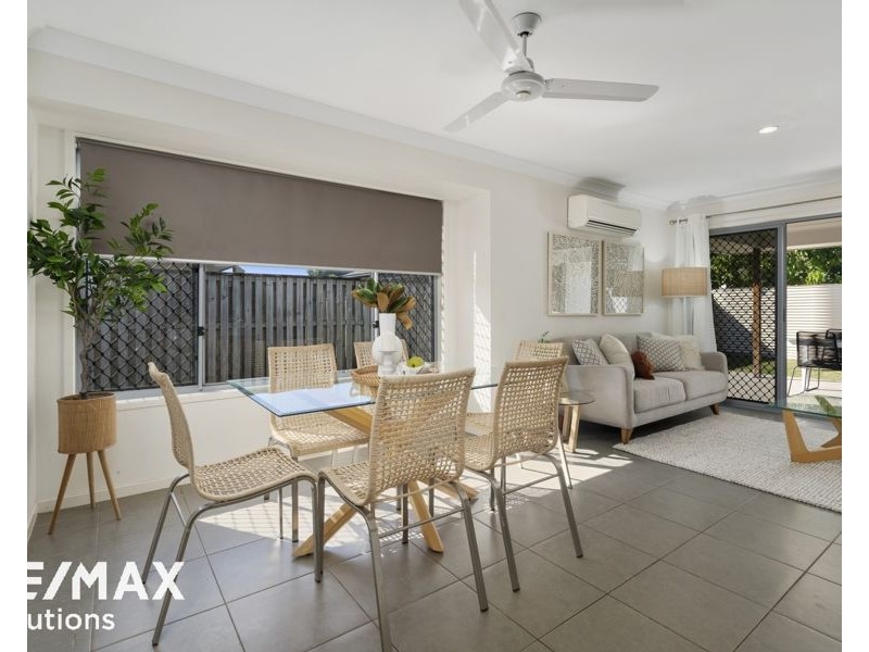 7 Central Green Drive, Narangba QLD 4504