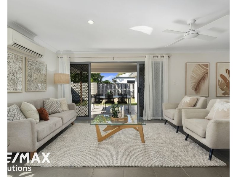 7 Central Green Drive, Narangba QLD 4504