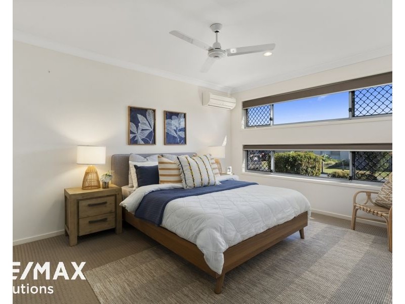 7 Central Green Drive, Narangba QLD 4504