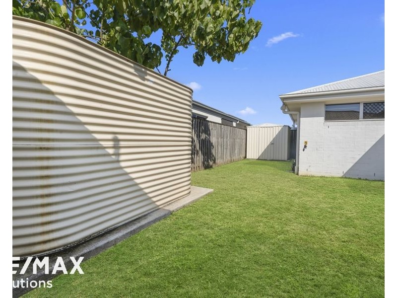 7 Central Green Drive, Narangba QLD 4504