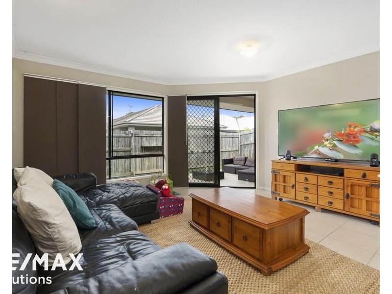 15 Kingston Court, North Lakes QLD 4509