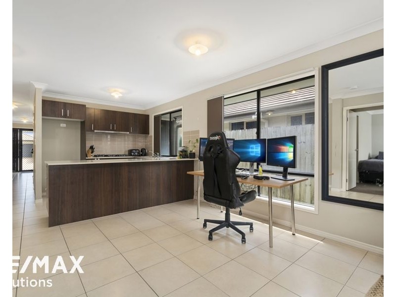 15 Kingston Court, North Lakes QLD 4509