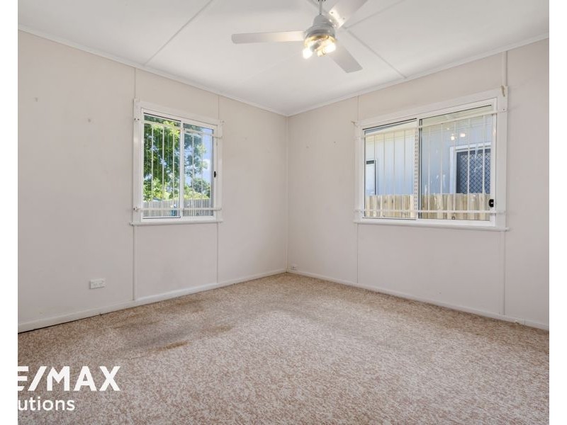 38 Hedge Street, Strathpine QLD 4500