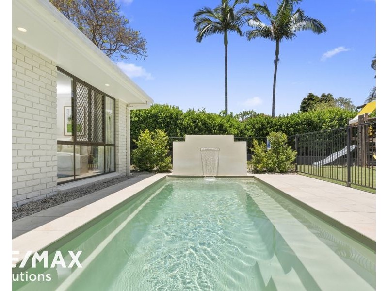 13 Dove Court, Albany Creek QLD 4035