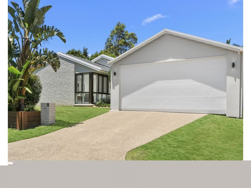 13 Dove Court, Albany Creek QLD 4035