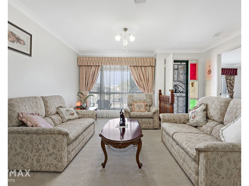 4 Regency Court, Strathpine QLD 4500