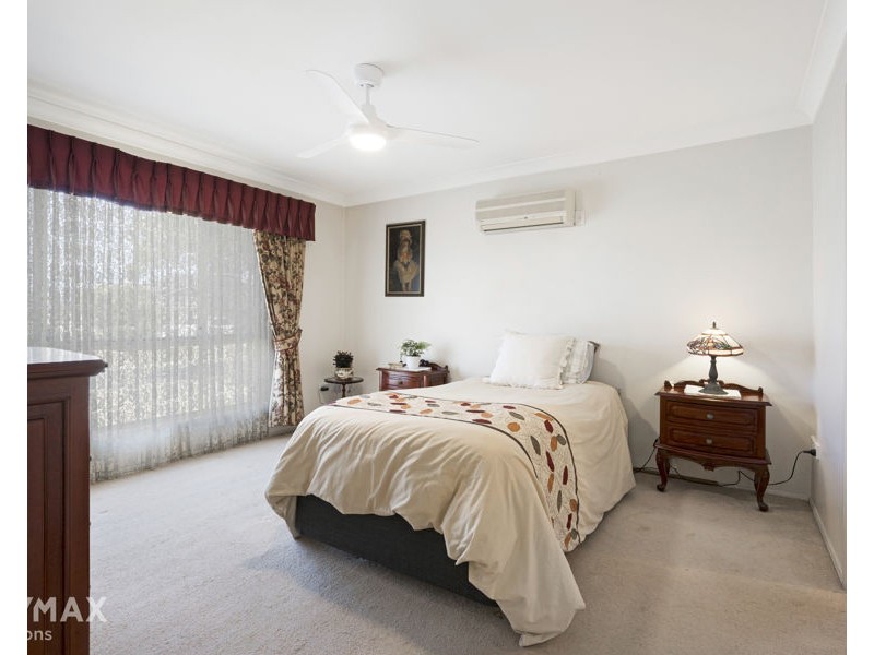 4 Regency Court, Strathpine QLD 4500