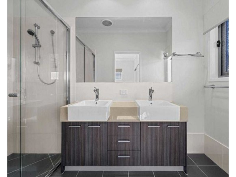 5 Park Vista Drv, Mango Hill QLD 4509