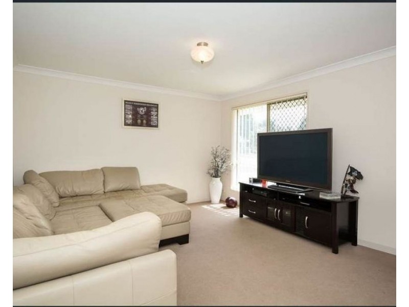 10 Evert Court, Morayfield QLD 4506