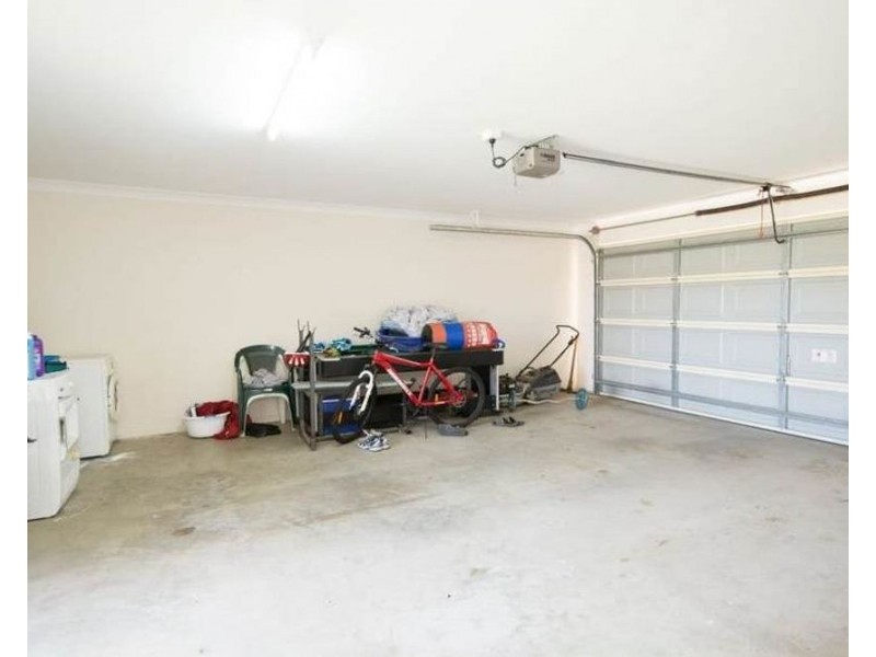 10 Evert Court, Morayfield QLD 4506