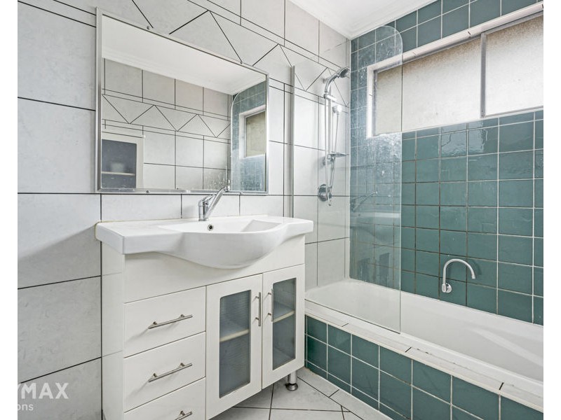 29 Fox Street, Strathpine QLD 4500