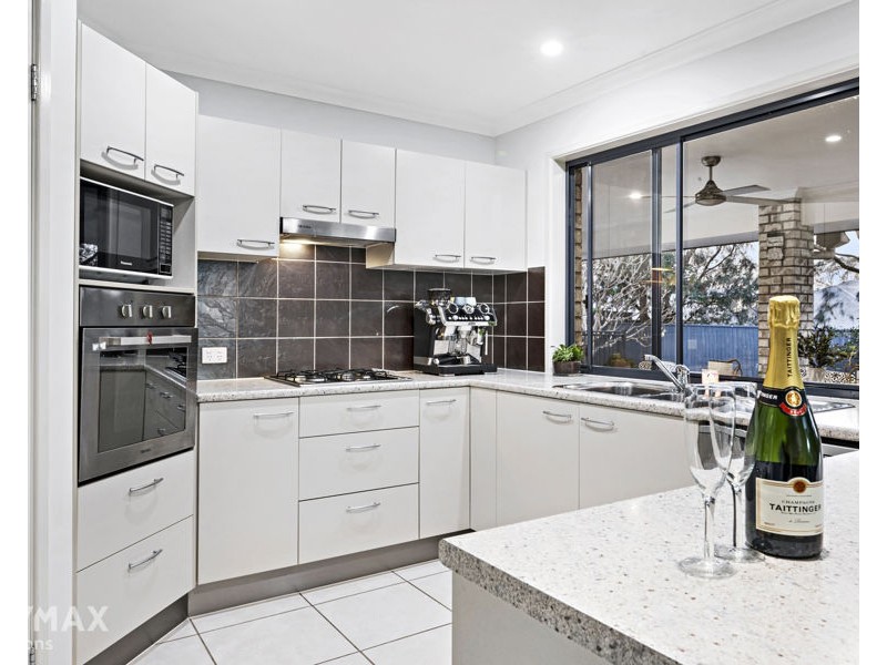 10 Fantail Cres, Mango Hill QLD 4509