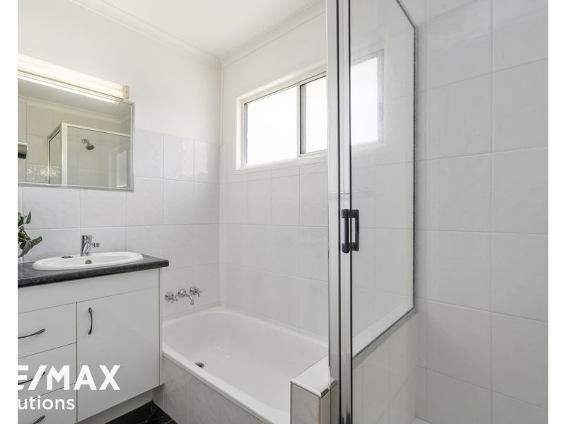4 Ebon Court, Strathpine QLD 4500