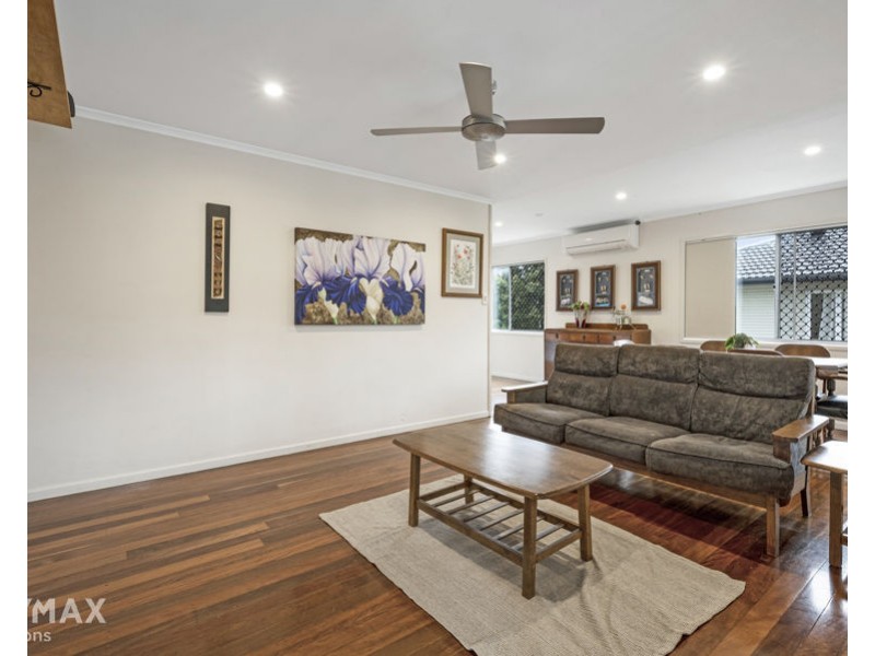 9 Shelley St, Strathpine QLD 4500
