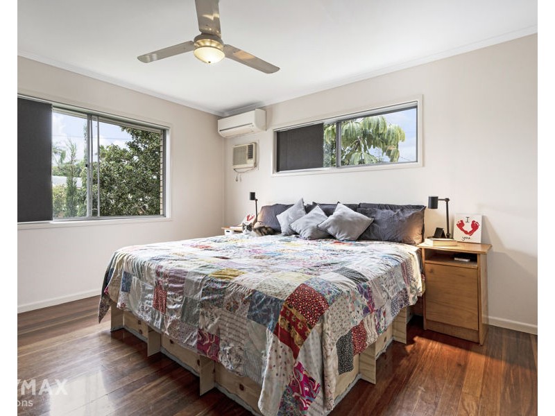 9 Shelley St, Strathpine QLD 4500