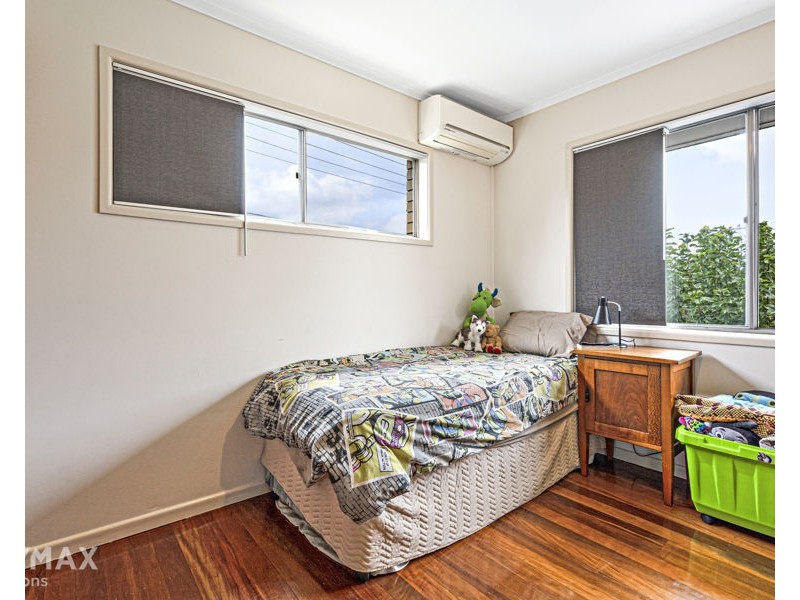 9 Shelley St, Strathpine QLD 4500