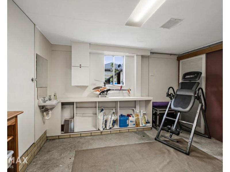 9 Shelley St, Strathpine QLD 4500