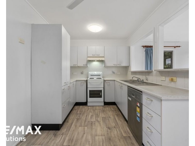 24 Sovereign Avenue, Bray Park QLD 4500